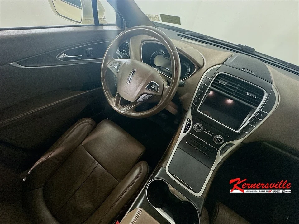 2016 Lincoln MKX - Image 9 of 21