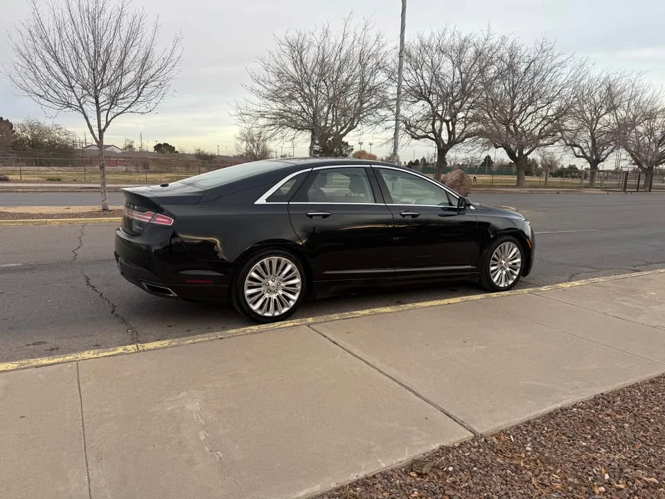 2016 Lincoln MKZ - Image 3 of 10