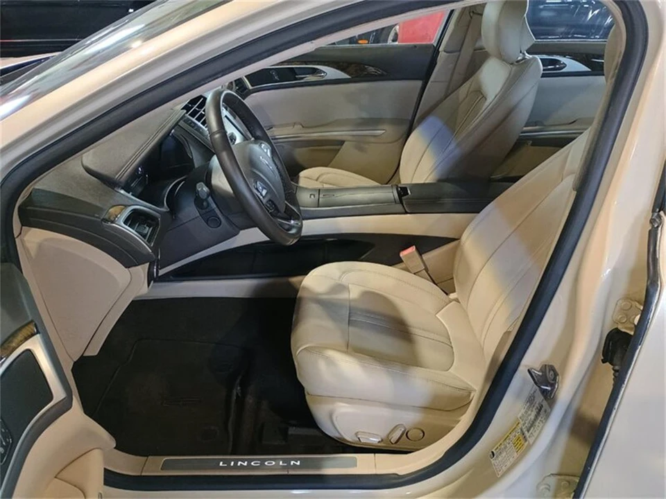 2016 Lincoln MKZ - Image 15 of 31