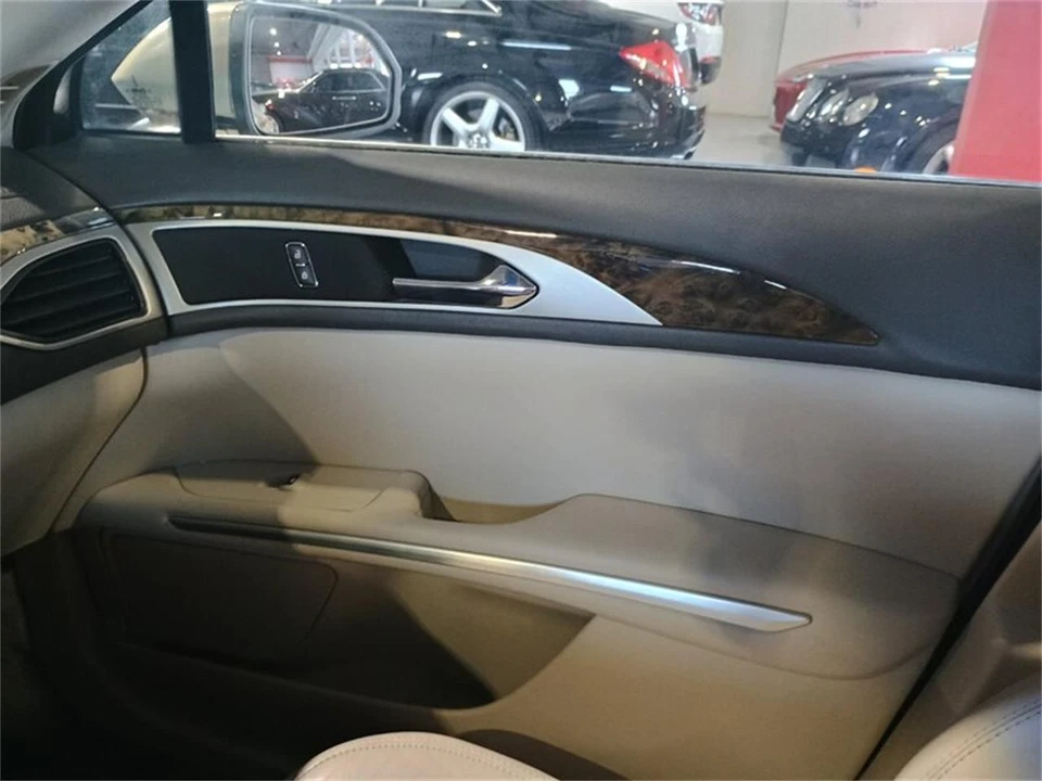 2016 Lincoln MKZ - Image 24 of 31