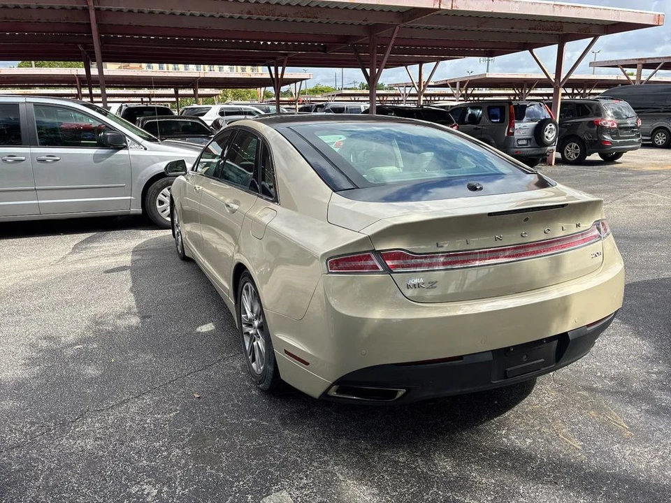 2016 Lincoln MKZ - Image 6 of 12
