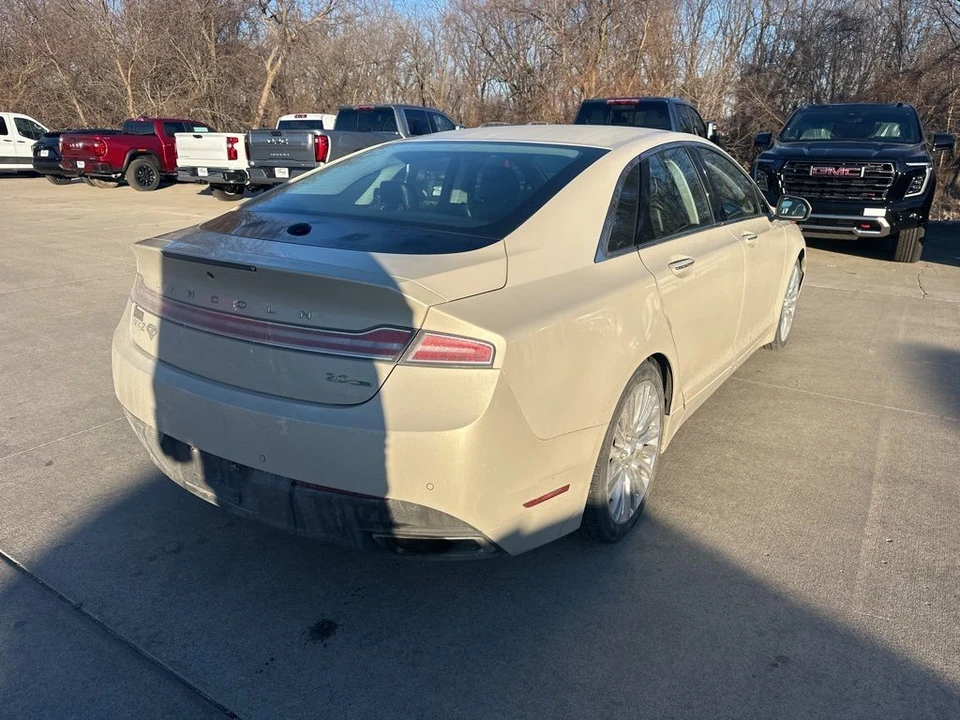 2016 Lincoln MKZ - Image 7 of 12