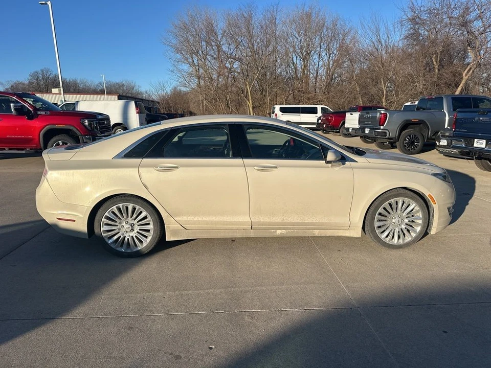 2016 Lincoln MKZ - Image 6 of 12