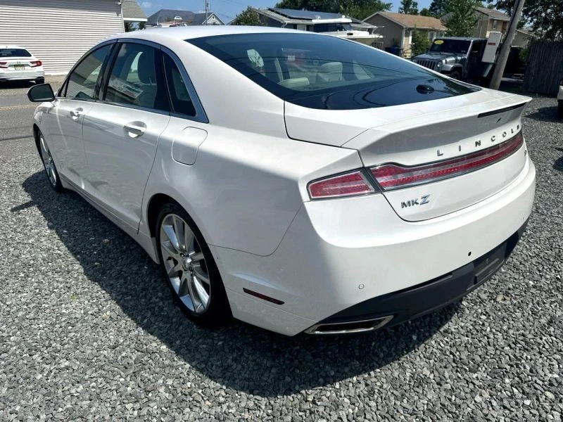 2016 Lincoln MKZ - Image 3 of 12