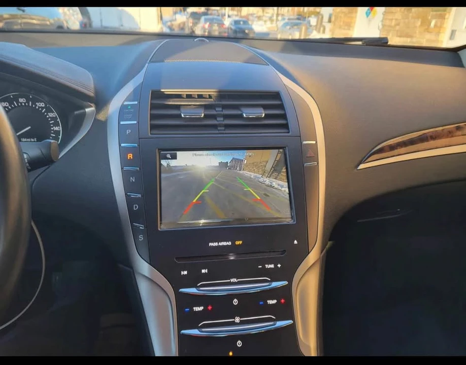 2016 Lincoln MKZ - Image 4 of 11