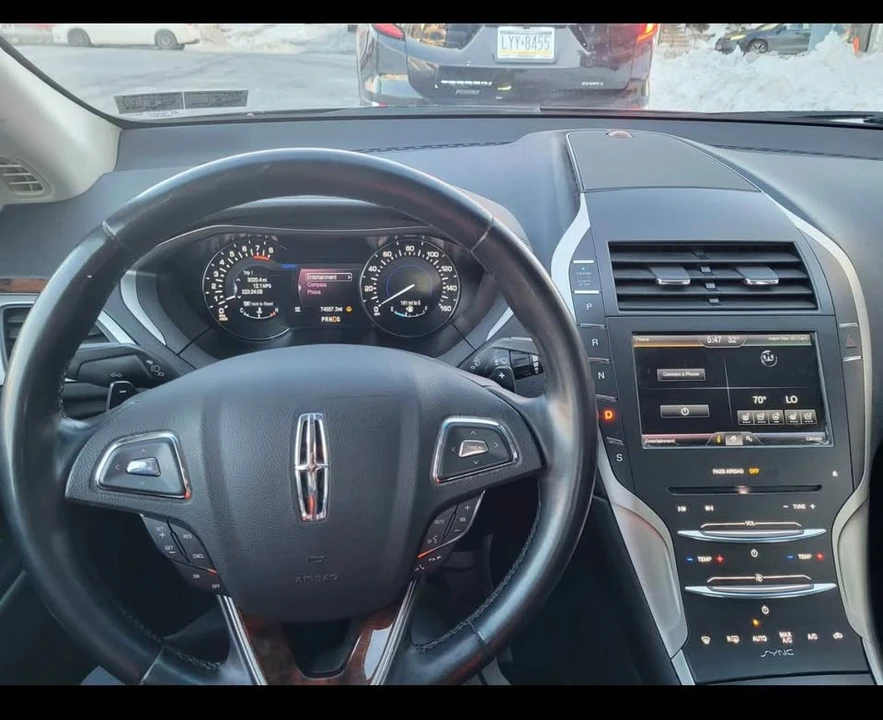 2016 Lincoln MKZ - Image 3 of 11