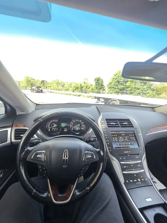 2016 Lincoln MKZ - Image 16 of 20