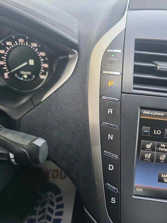 2016 Lincoln MKZ - Image 15 of 20