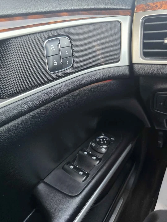 2016 Lincoln MKZ - Image 14 of 20