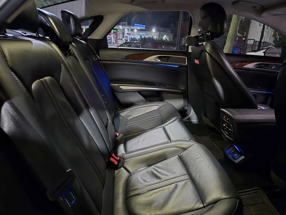 2016 Lincoln MKZ - Image 8 of 14
