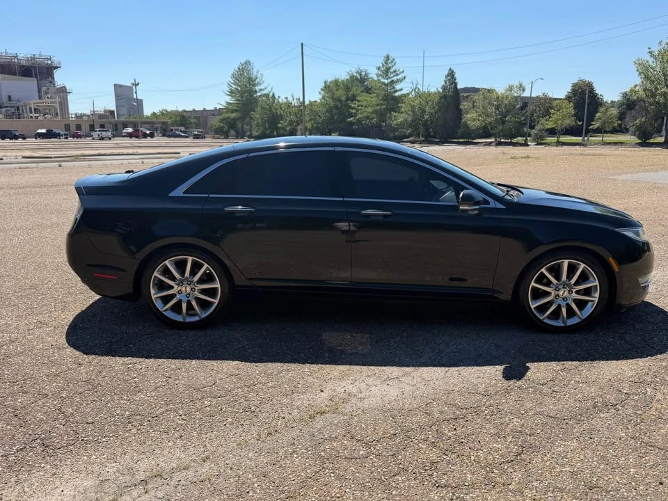 2016 Lincoln MKZ - Image 4 of 14
