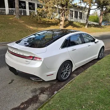 2016 Lincoln MKZ