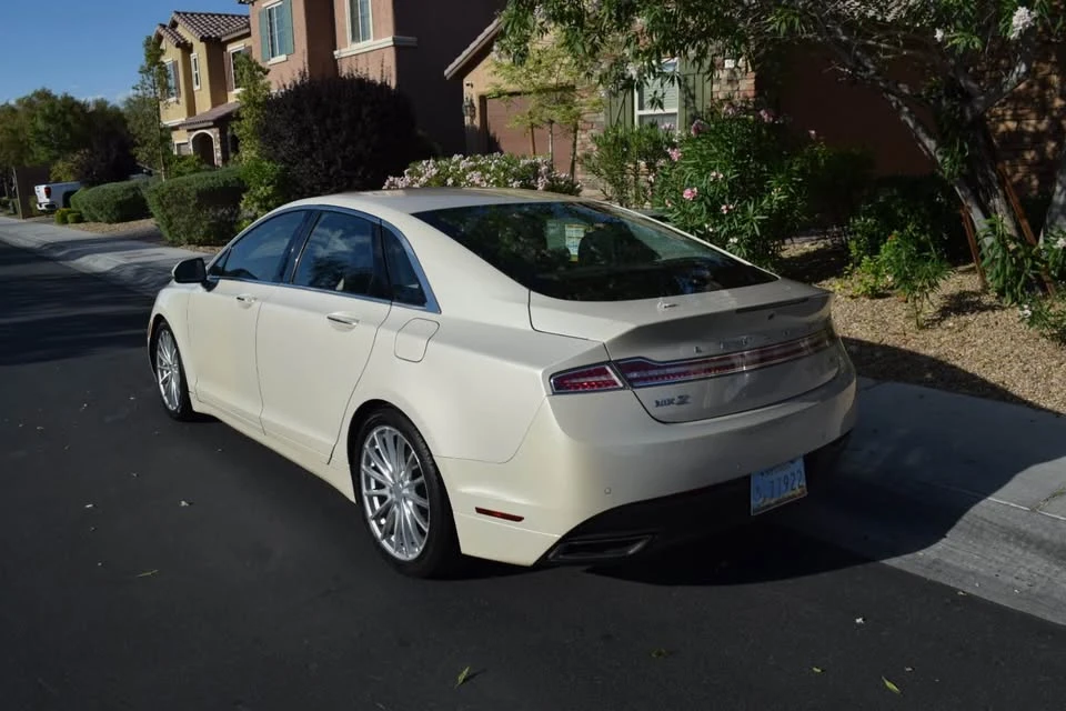 2016 Lincoln MKZ - Image 7 of 20