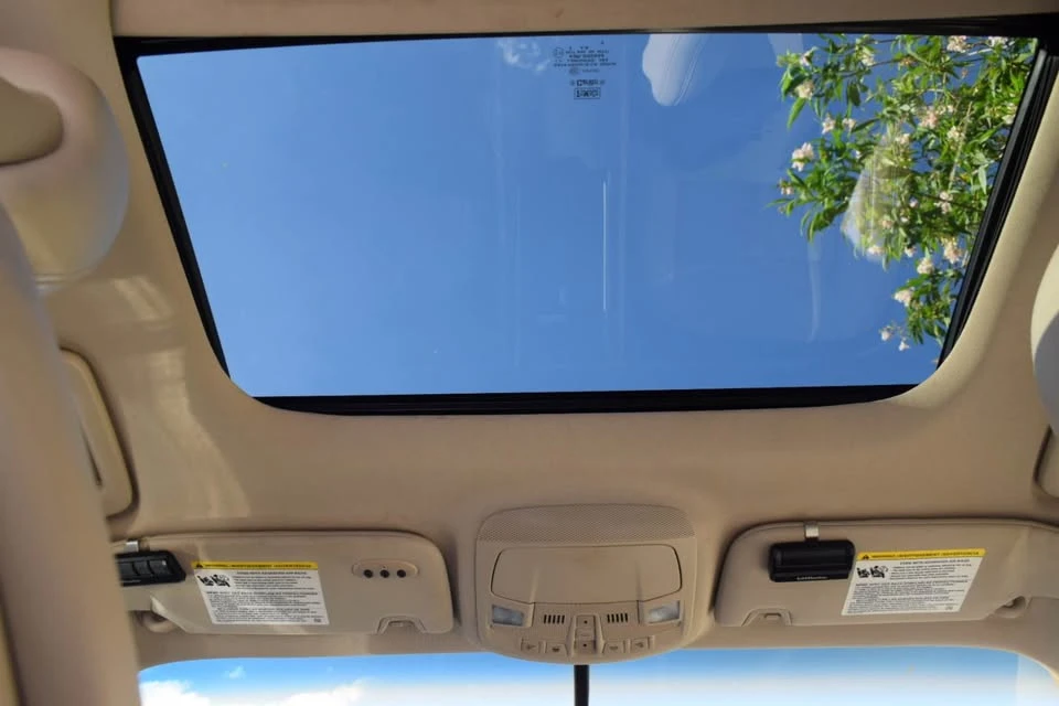 2016 Lincoln MKZ - Image 15 of 20