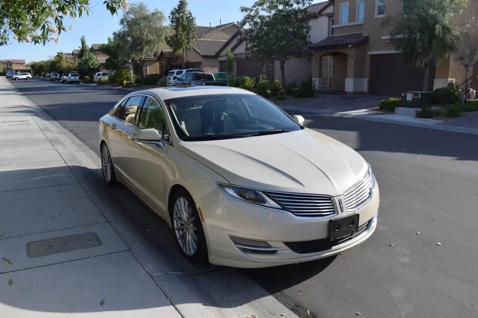 2016 Lincoln MKZ - Image 3 of 20