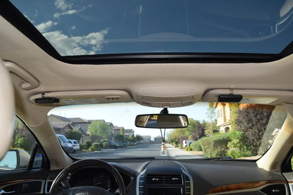 2016 Lincoln MKZ - Image 14 of 20