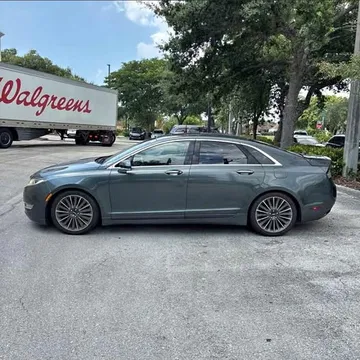 2016 Lincoln MKZ Premiere