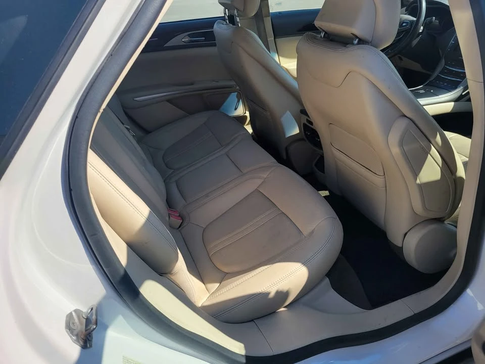 2016 Lincoln MKZ - Image 7 of 12