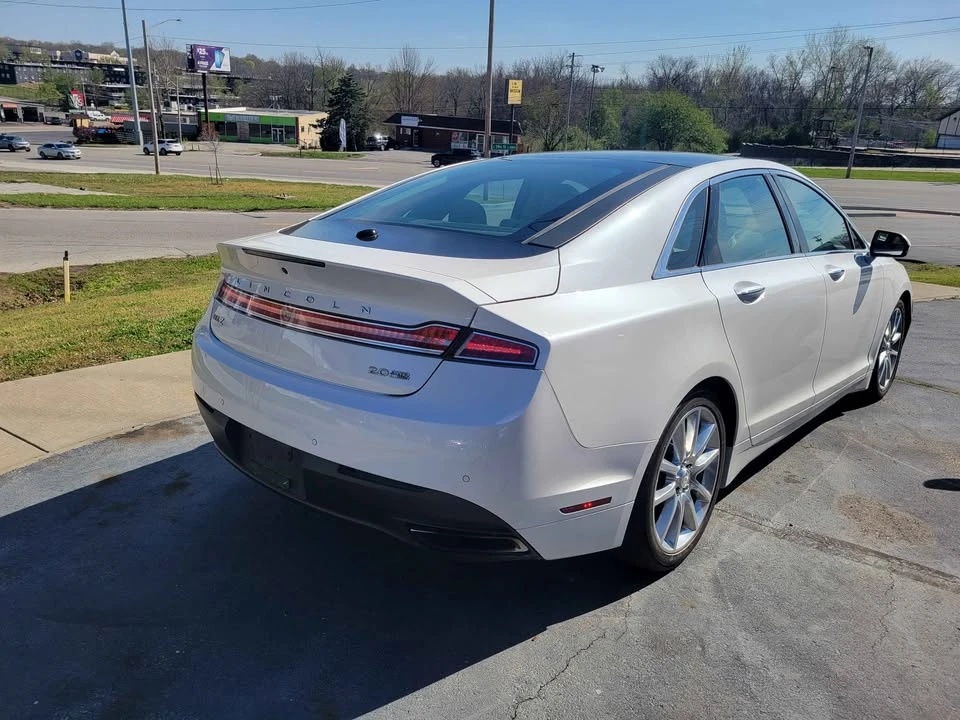 2016 Lincoln MKZ - Image 5 of 12