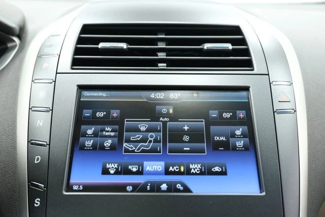 2016 Lincoln MKZ - Image 28 of 31