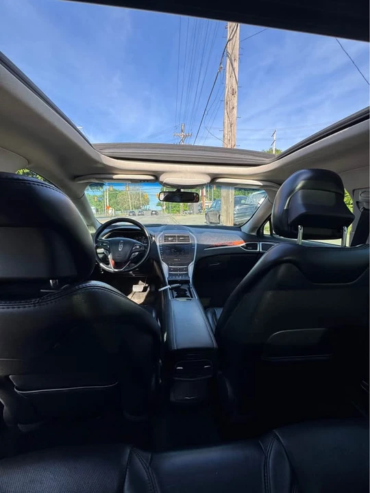2016 Lincoln MKZ - Image 8 of 11