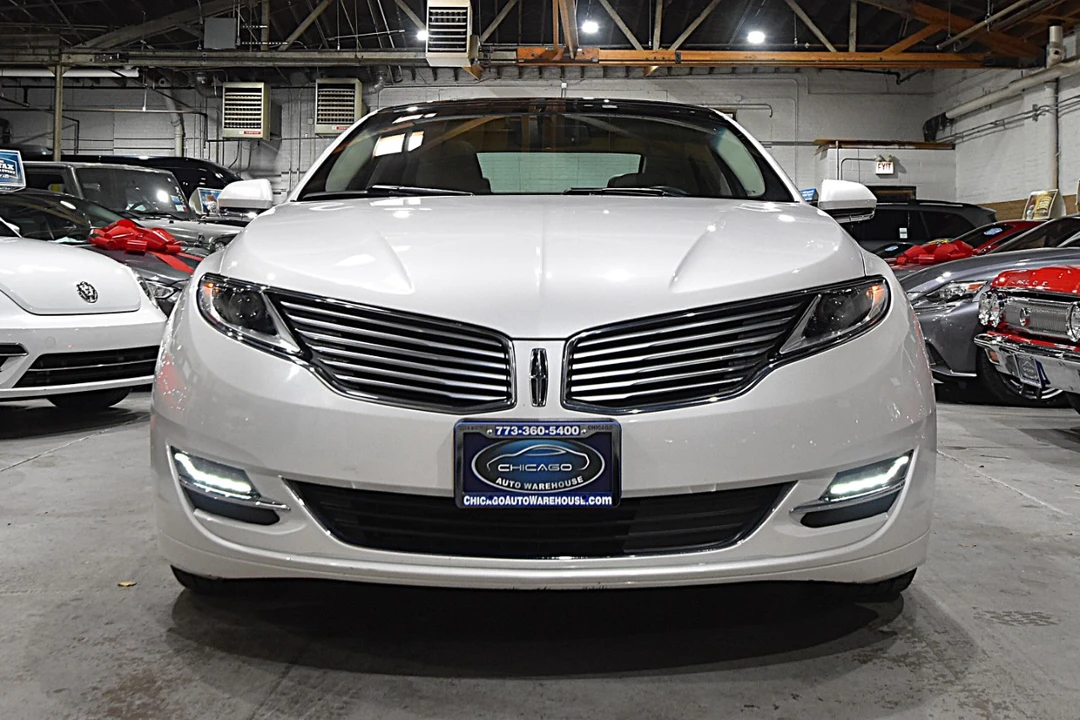 2016 Lincoln MKZ - Image 2 of 12