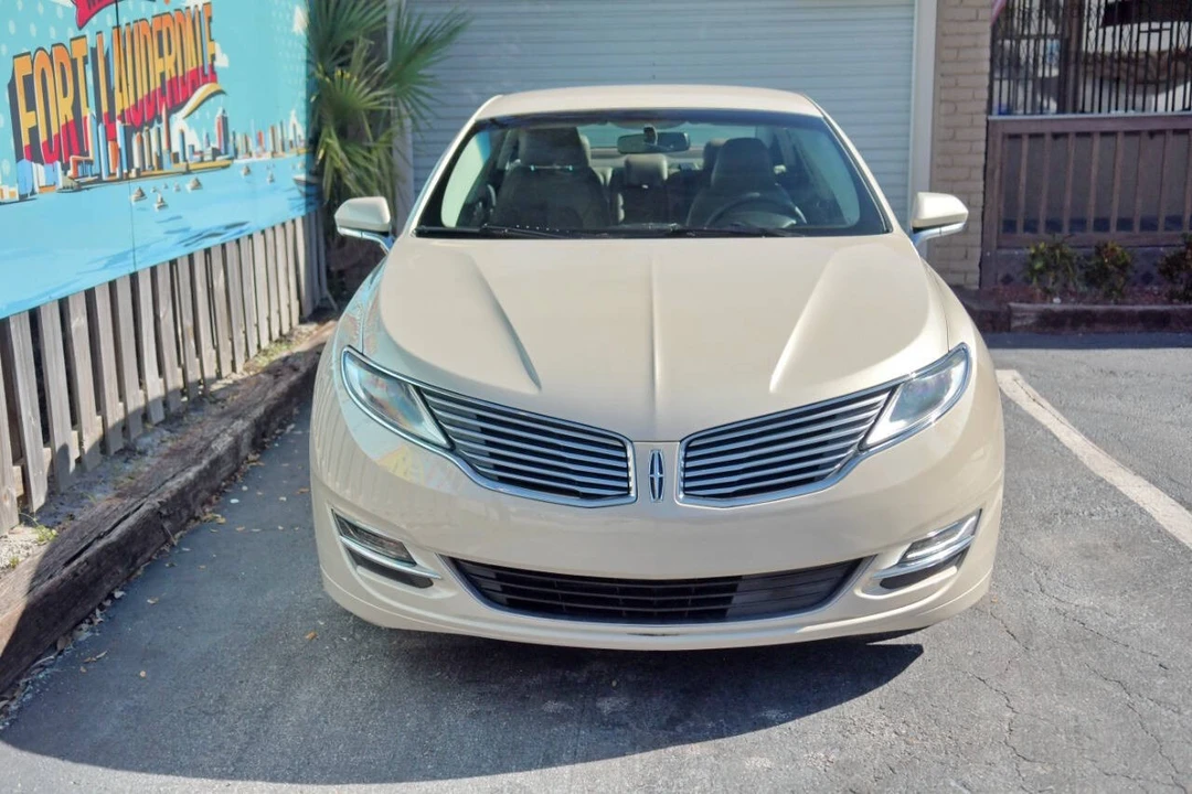 2016 Lincoln MKZ - Image 5 of 12