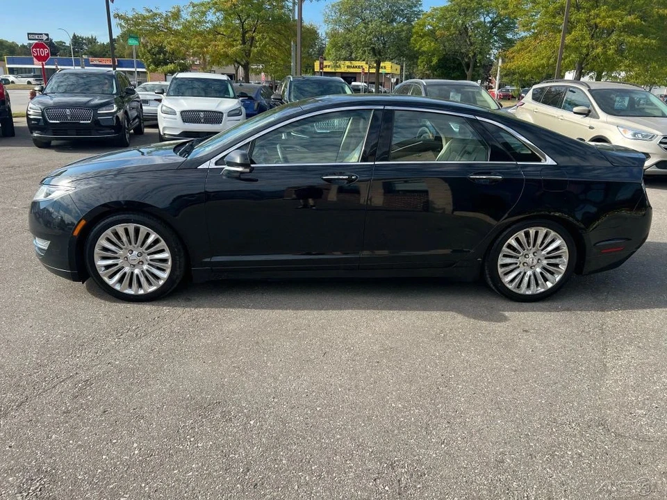 2016 Lincoln MKZ - Image 2 of 12