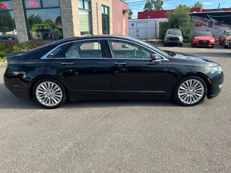 2016 Lincoln MKZ - Image 6 of 12
