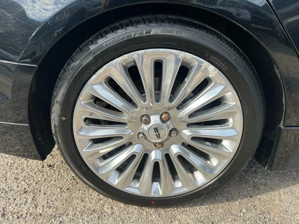 2016 Lincoln MKZ - Image 10 of 12