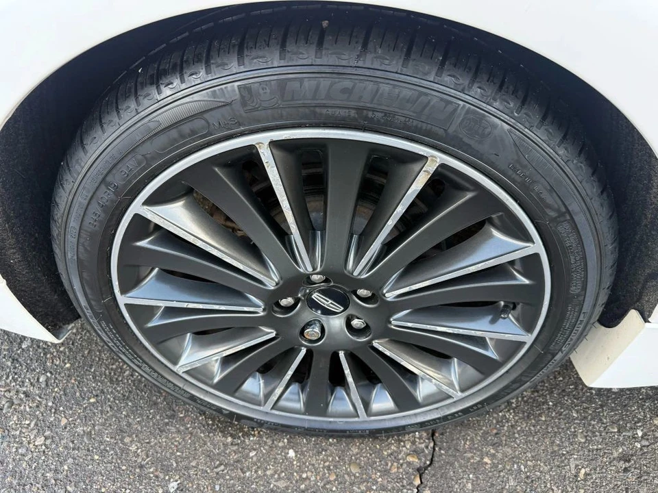 2016 Lincoln MKZ - Image 7 of 12