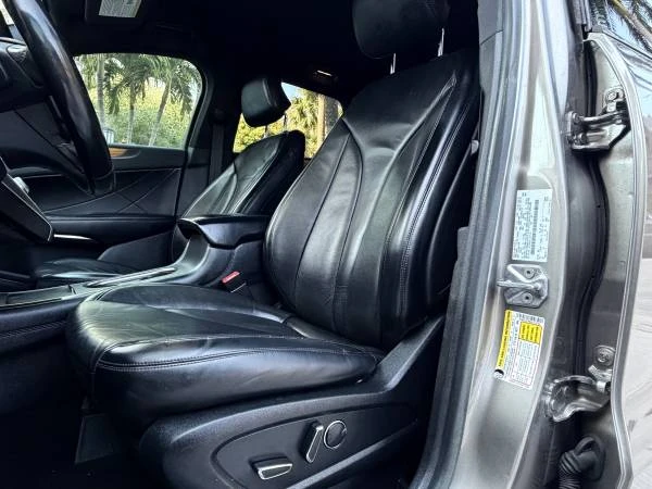 2016 Lincoln MKC - Image 11 of 13