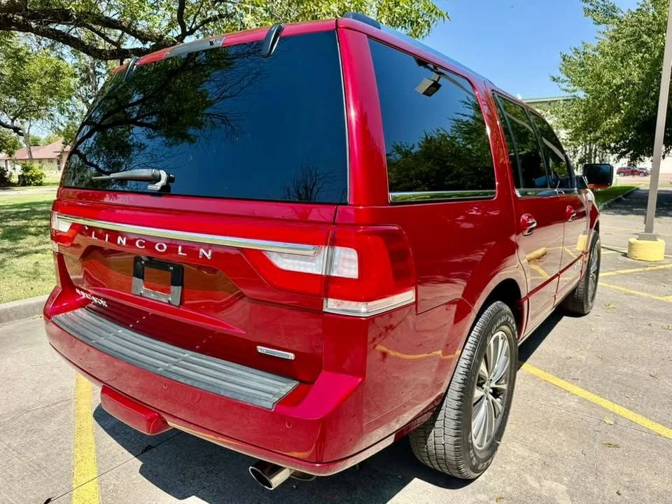 2016 Lincoln Navigator 3rd Gen - Image 4 of 20