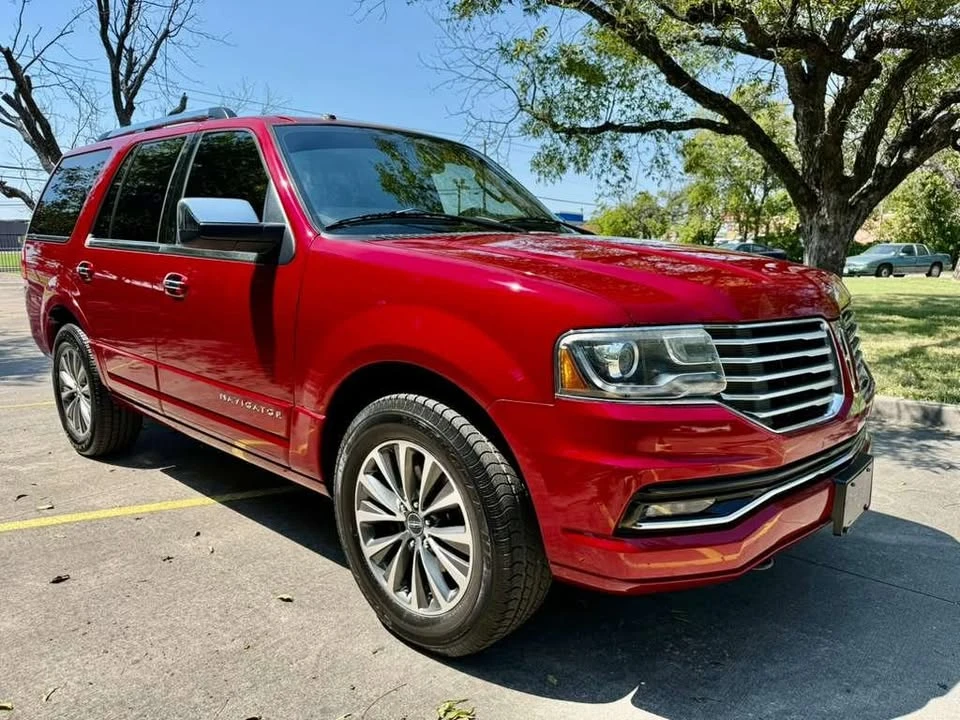 2016 Lincoln Navigator 3rd Gen - Image 3 of 20