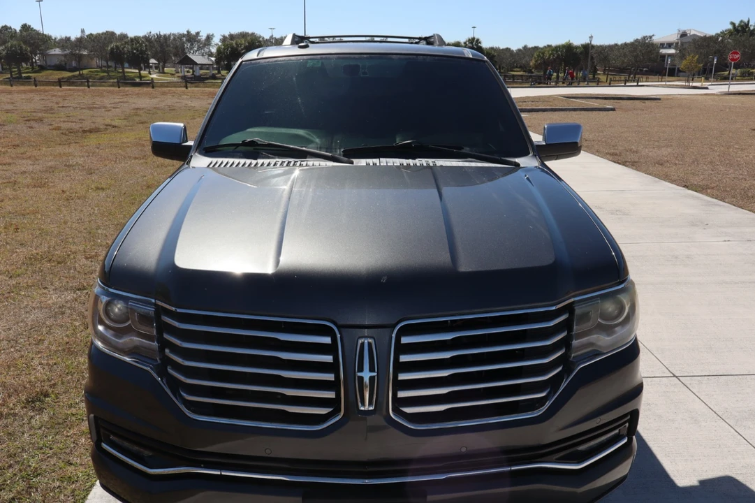 2016 Lincoln Navigator 3rd Gen - Image 2 of 21