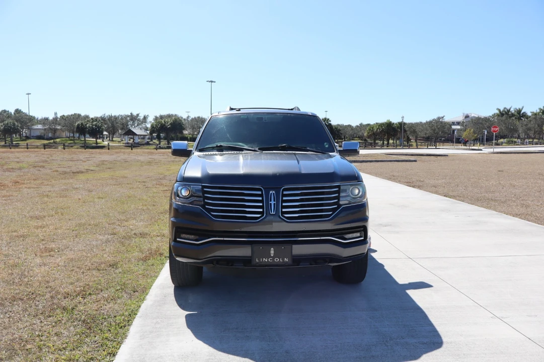 2016 Lincoln Navigator 3rd Gen - Image 9 of 21