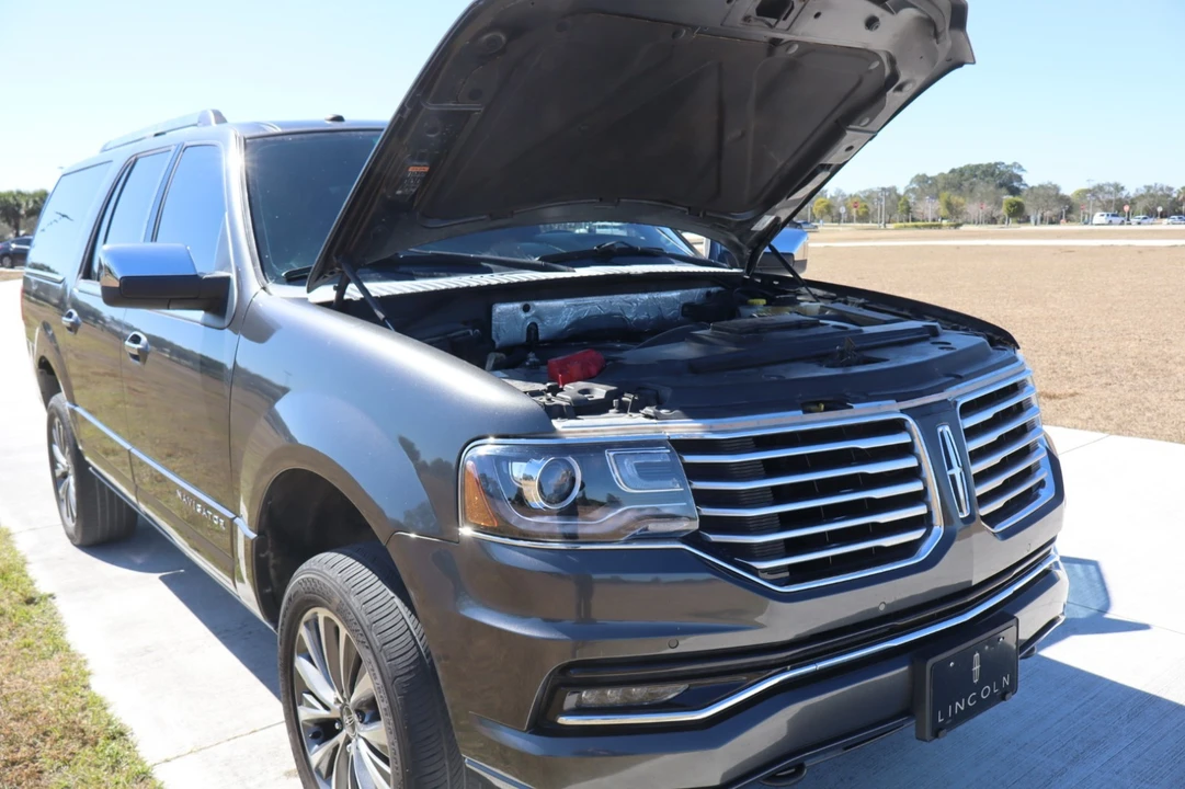 2016 Lincoln Navigator 3rd Gen - Image 12 of 21