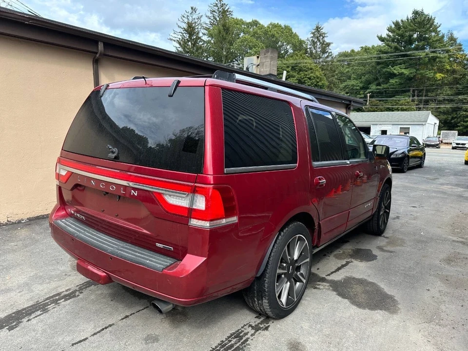 2016 Lincoln Navigator 3rd Gen - Image 6 of 19