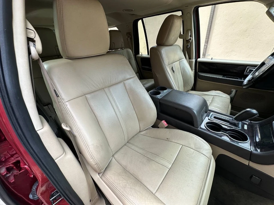 2016 Lincoln Navigator 3rd Gen - Image 12 of 19