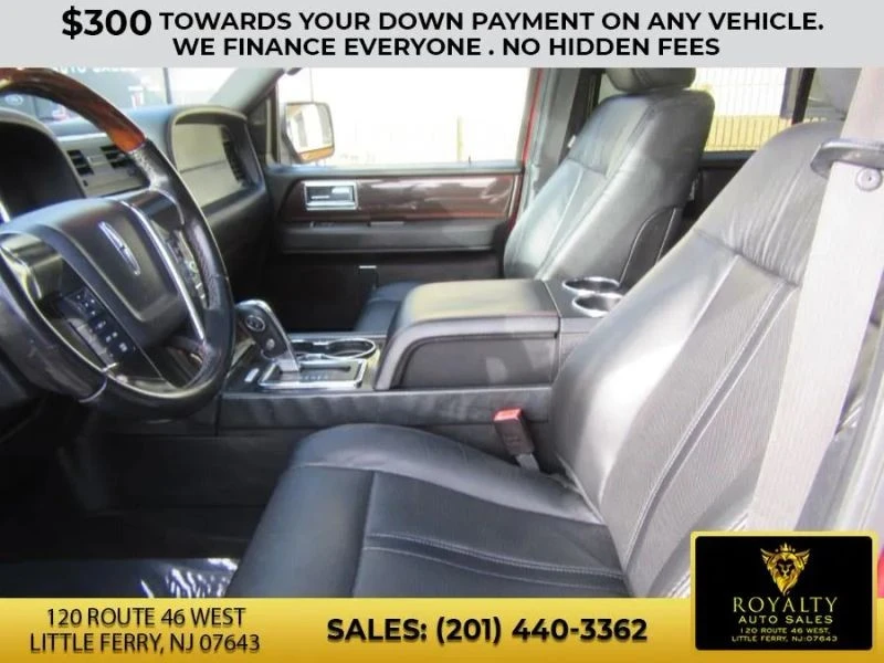 2016 Lincoln Navigator 3rd Gen - Image 10 of 12
