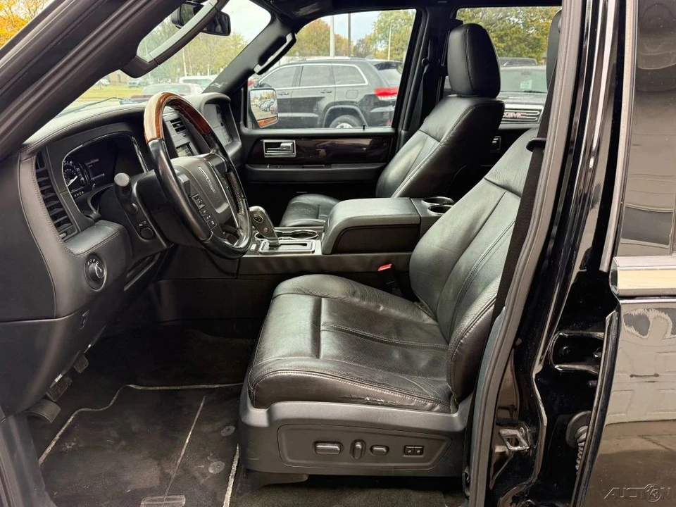 2016 Lincoln Navigator 3rd Gen - Image 16 of 21