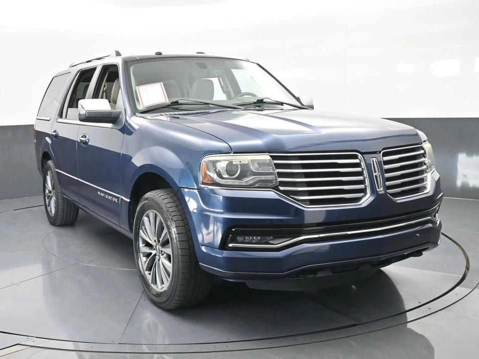 2016 Lincoln Navigator 3rd Gen - Image 9 of 12