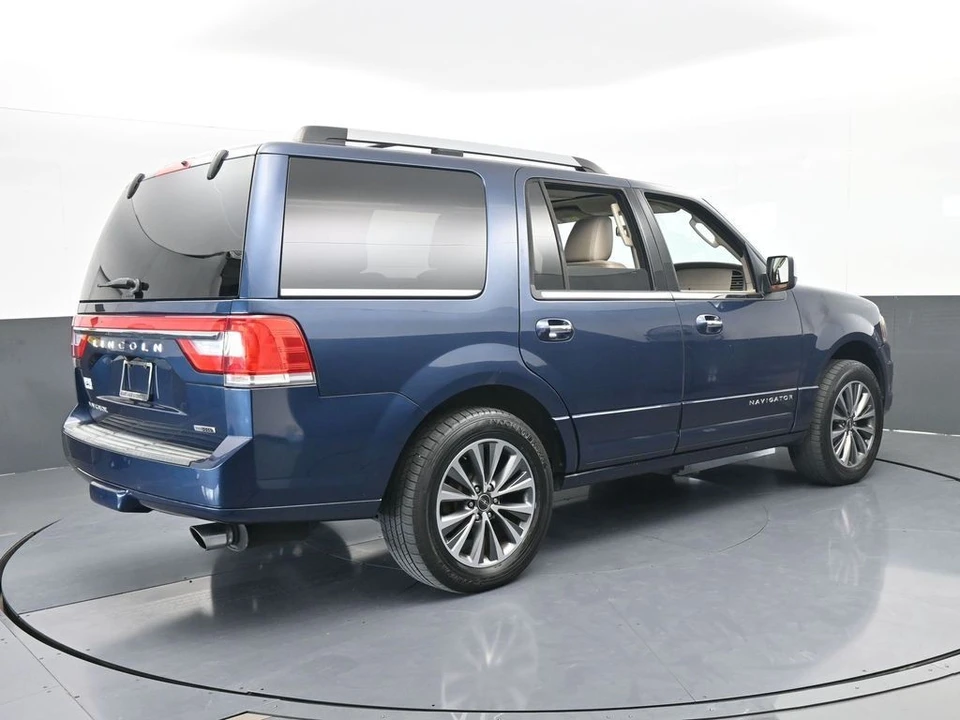 2016 Lincoln Navigator 3rd Gen - Image 6 of 12