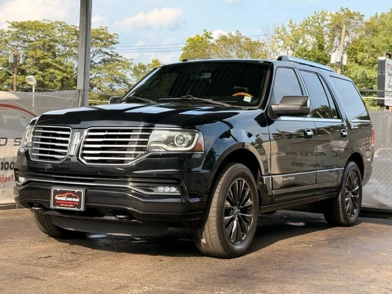 2016 Lincoln Navigator 3rd Gen - Image 3 of 12