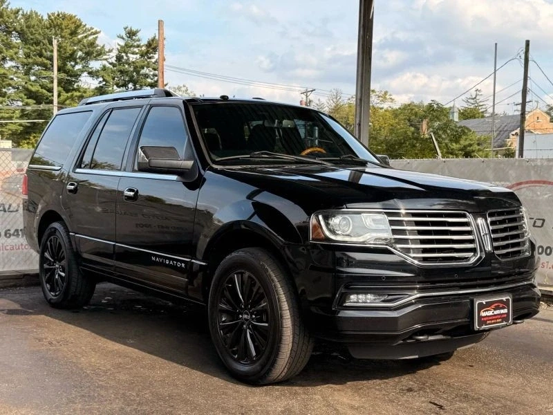 2016 Lincoln Navigator 3rd Gen - Image 6 of 12
