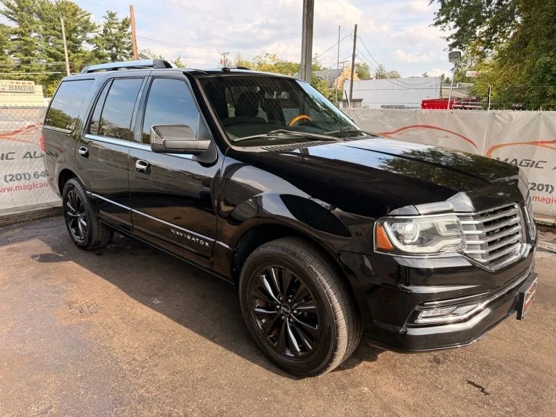 2016 Lincoln Navigator 3rd Gen - Image 7 of 12