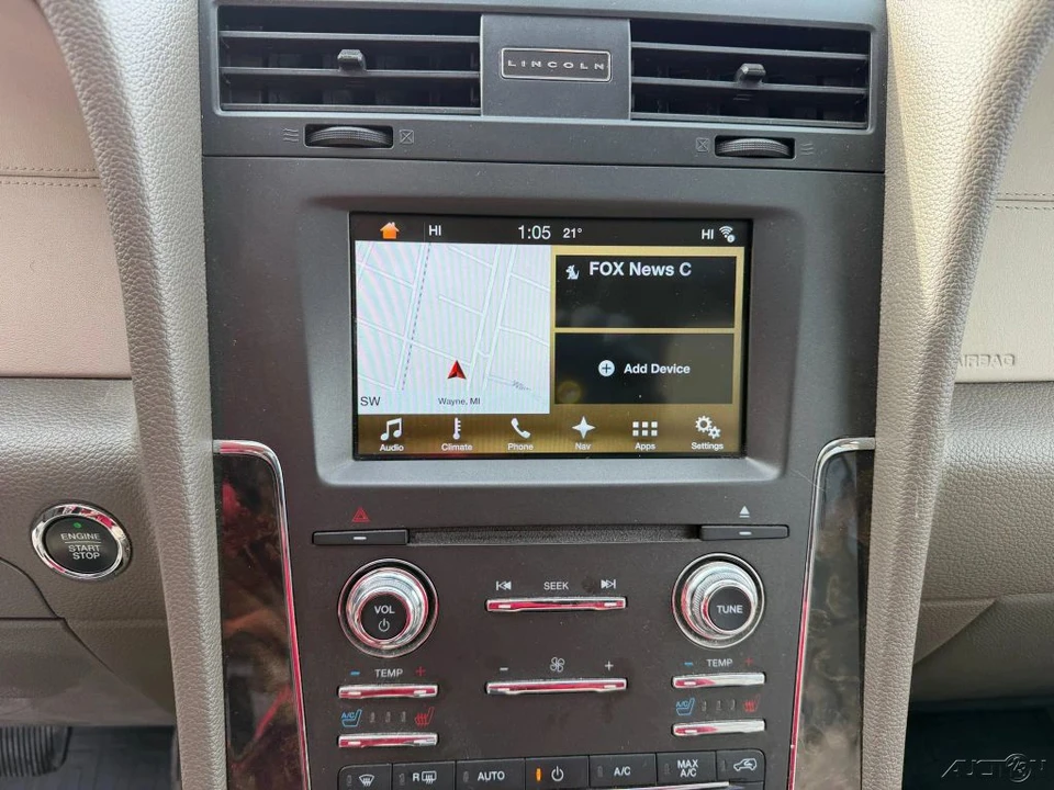 2016 Lincoln Navigator 3rd Gen - Image 21 of 21