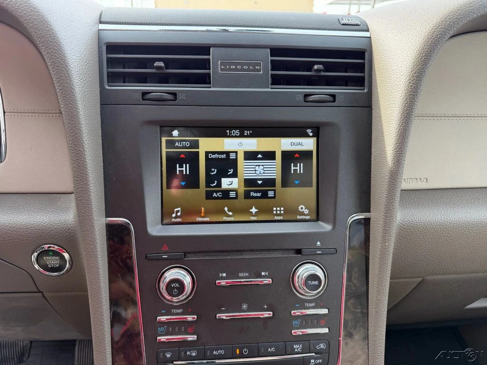 2016 Lincoln Navigator 3rd Gen - Image 20 of 21