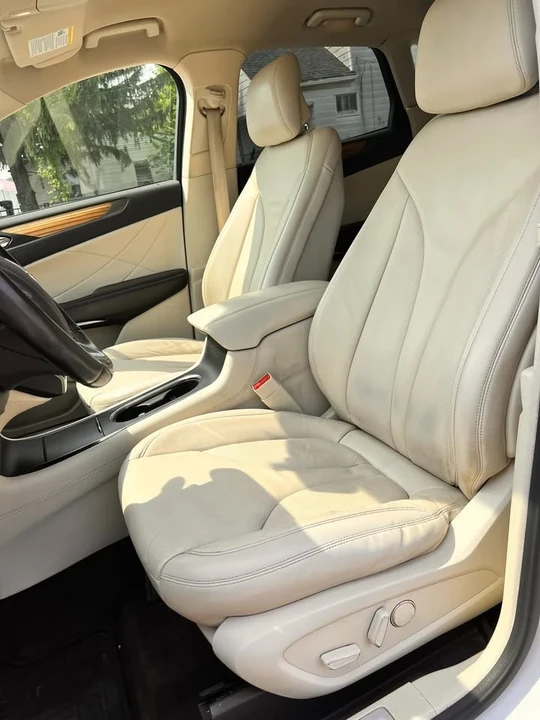 2016 Lincoln MKC - Image 11 of 20