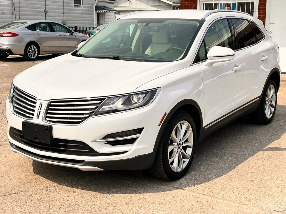 2016 Lincoln MKC - Image 2 of 20